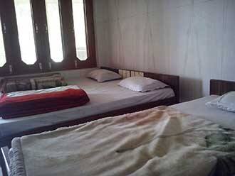 Rawat Tourist Hotel, Barkot 3